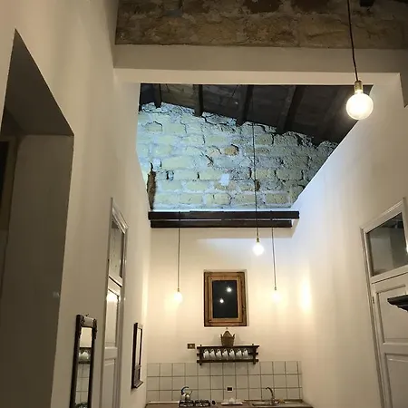 Pensión Aragona *